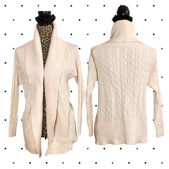 Cream colored cardigan sweater - Picture 1 of 3